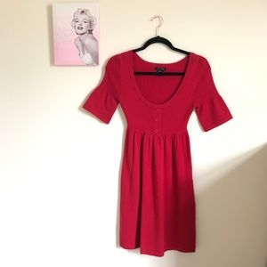 Low-cut Crewneck sweater dress